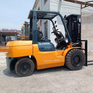 Chariot télescopique diesel tout-terrain pour entrepôt, transpalette, chariot élévateur à fourches, capacité 5 tonnes - Product Image 1