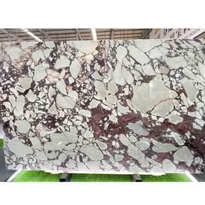 Dalles de carrelage en porcelaine effet marbre Calacatta Viola pour crédence de cuisine et revêtement mural pour hôtels, provenance Italie - Product Image 2