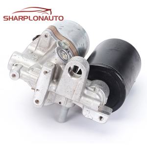 Pompe de servofrein ABS avec accumulateur 47070-33030 pour Toyota Prius - Product Image 1