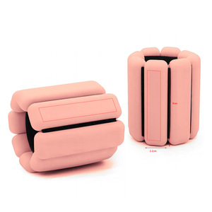 Poids de poignet et de cheville réglables en silicone écologique pour femmes, 1LB/2LB/4LB, bandes lestées souples pour la marche, le yoga et le fitness - Product Image 1