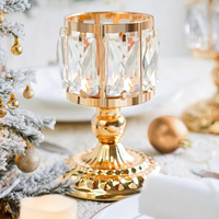 Chandeliers en gros, ornements dorés de luxe en cristal pour la maison, décorations de table pour salon et salle à manger, chandeliers romantiques