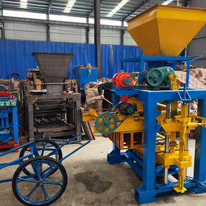 Machine semi-automatique QT4-35C pour briques de ciment, moule à blocs creux en béton, modèle de pavé, matière première cendres volantes, à vendre en Afrique - Product Image 2