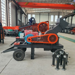 Concasseur à marteaux PC400*600 Concasseur à marteaux mobile Convient pour le minerai d'or, le béton, la gangue, le <span class=keywords><strong>verre</strong></span> et la pierre - Product Image 3