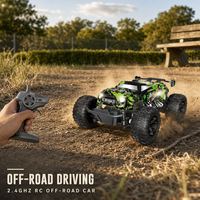 Mobil RC Off Road 2.4GHz 1:18 ABS PVC Baterai Isi Ulang 3.7V 500mAh Pengisian 2.5 Jam Waktu Pakai 25-30 Menit Jangkauan 35-40M Kendaraan Mainan