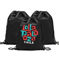 Sacs à dos de sport décontractés à logo personnalisé à la mode sacs à cordon noirs réutilisables sac à provisions promotionnel en polyester RPET en nylon