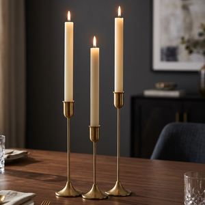 Candelabro de Hierro Dorado Hecho a Mano Estilo Luna, Duradero, Decoración para el Hogar, Sala de Estar, Dormitorio, Juego de Mesa de Comedor - Product Image 4