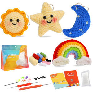Kit de crochet pour débutants DIY, <span class=keywords><strong>porte</strong></span>-clés soleil, étoile, lune, arc-en-ciel, ensemble complet de tricot pour débutants avec fil, crochets et tutoriel - Product Image 1