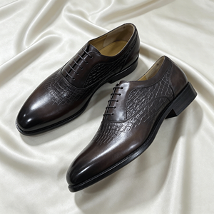 Chaussures Oxford pour hommes de style italien, en cuir gaufré crocodile, chaussures professionnelles formelles pour affaires - Product Image 4