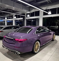 Film de protection de voiture en vinyle gris violet caméléon brillant de haute qualité, film vinyle pour véhicule complet pour Mercedes-AMG. Durable et résistant aux rayures