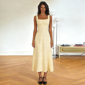 Robe midi élégante à col carré et taille haute pour femme, coupe ajustée, sans manches, chic et minimaliste, tenue décontractée - Product Image 6