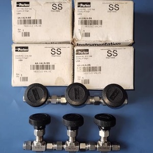 Vanne à aiguille Parker 4A-V4LN-SS 1/4 po avec raccord à ferrule en acier inoxydable - Product Image 3