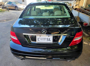Mercedes-Benz C300 d'occasion 2012 à prix bas à vendre - Product Image 5