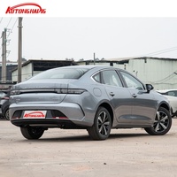 2025 BYD Destroyer 05 Berline hybride 4 portes 5 places Véhicule à énergie nouvelle avec ACC CarPlay E-CVT FWD Design compact