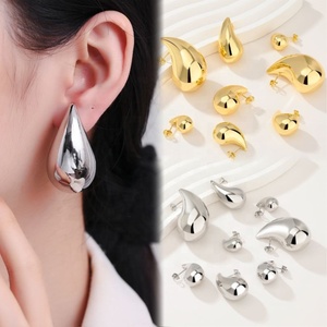 Joyería al por Mayor, Pendientes de Moda Vintage con Baño de Oro de 18K y Circonita Cúbica Aaa en Forma de Gota de Agua, Joyería para Mujer - Product Image 5