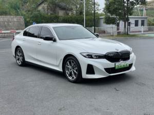 La <span class=keywords><strong>BMW</strong></span> <span class=keywords><strong>i3</strong></span> eDrive35L <span class=keywords><strong>2022</strong></span>, véhicule électrique pur à énergie nouvelle, est maintenant disponible à l'exportation à un <span class=keywords><strong>prix</strong></span> bas. - Product Image 3