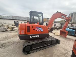 Excavatrice Doosan DH55 d'occasion, 5,5 tonnes, petite pelle hydraulique sur chenilles, d'origine coréenne, en bon état, faible nombre d'heures de fonctionnement - Product Image 5