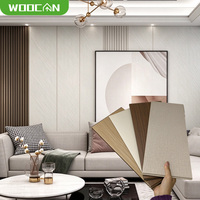 Panneaux muraux en PVC en gros, revêtement mural en plastique pour la décoration intérieure des villas