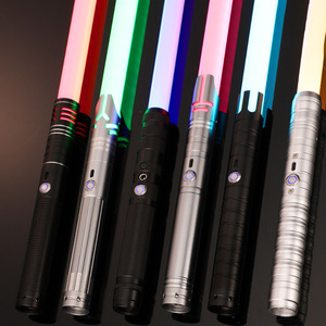 RTS Espada <span class=keywords><strong>de</strong></span> luz recargable por USB y mango <span class=keywords><strong>de</strong></span> metal <span class=keywords><strong>de</strong></span> <span class=keywords><strong>voz</strong></span> Sable <span class=keywords><strong>de</strong></span> luz <span class=keywords><strong>de</strong></span> metal que cambia <span class=keywords><strong>de</strong></span> 15 colores - Product Image 2