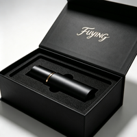 Boîte cadeau en carton personnalisée de luxe, faite à la main, avec fermeture magnétique, laminage mat, gaufrage, avec doublure intérieure en éponge