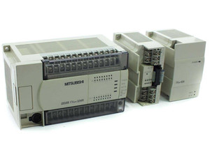 ตัวควบคุมลอจิกแบบตั้งโปรแกรมได้ 32 จุด I/O ทรานซิสเตอร์เอาท์พุต PLC ยูนิตหลักพร้อมการประมวลผลความเร็วสูงสำหรับระบบอัตโนมัติทางอุตสาหกรรม - Product Image 2