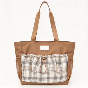 Sac fourre-tout à bandoulière en nylon imperméable de grande taille, design décontracté et de haute qualité, avec poches zippées et doublure en polyester pour femme, idéal pour les voyages - Product Image 1