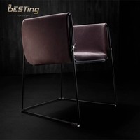 Design minimaliste italien moderne et luxueux: tabouret de bar Jill chaise de bar en cuir personnalisée