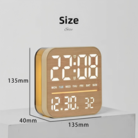 Horloge à imitation de grain de bois OEM ODM, réveil LED avec affichage complet, lumière latérale chaude, 4 niveaux de luminosité, logo et emballage personnalisés