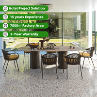 Ensemble de table et chaises de salle à manger en aluminium pour l'extérieur, design minimaliste, mobilier de jardin imperméable pour hôtel et appartement