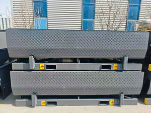 Tải 6/8/10/12/15 tấn thủy lực Dock leveler có thể gập lại văn phòng phẩm <span class=keywords><strong>container</strong></span> tải đoạn đường nối cho <span class=keywords><strong>container</strong></span> thiết bị đầu cuối & Hàng hóa bãi - Product Image 4