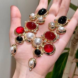 Boucles d'oreilles pendantes géométriques avec strass en cristal, imitation perle, alliage de zinc, bijoux de fête pour femmes - Product Image 2