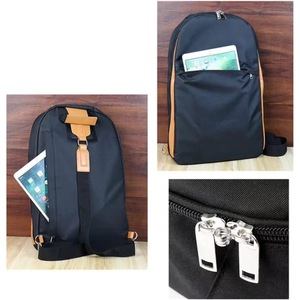Échantillon gratuit : Sac de transport pour couteaux avec bandoulière réglable et plusieurs poches pour couteaux et ustensiles de cuisine - Product Image 2