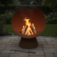 Brasero d'extérieur moderne en fer, coupe-vent, résistant à la rouille, en forme de demi-lune, robuste, pour chauffage au bois, avec pique à bois, pour patio et jardin