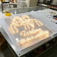 Enseigne néon LED publicitaire personnalisée pour mariage, motif mariée et marié, plaque arrière en acrylique, étanche IP65, pour mur de banquet de mariage