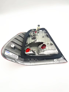 63216946535 63216946536 luces traseras exteriores de coche lámpara <span class=keywords><strong>antiniebla</strong></span> para <span class=keywords><strong>BMW</strong></span> trasero izquierdo o derecho <span class=keywords><strong>E46</strong></span> 320i 325i 330i - Product Image 4