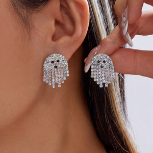 Pendientes <span class=keywords><strong>de</strong></span> Fantasma con Borlas <span class=keywords><strong>de</strong></span> Cristal AB y Borlas <span class=keywords><strong>de</strong></span> Cadena en Plata y Oro, 2 Colores, para Fiesta <span class=keywords><strong>de</strong></span> Halloween, para <span class=keywords><strong>Mujer</strong></span> - Product Image 1