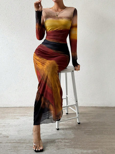 Vestido Largo de Malla Tie Dye Sostenible en Varios Colores para Mujer, Elegante, Cuello Redondo, Manga Larga, Ajustado, para Fiesta, con Decoración Drapeada, Lavable - Product Image 5