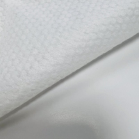 Vente en gros spunlace polyester et viscose non tissé lingettes humides spunlace tissu non tissé