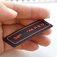 Patchs en caoutchouc personnalisés, logo, étiquette de troupeau au fer sur le dos, étiquette autocollante par transfert de chaleur en relief en silicone, patch 3d en caoutchouc PVC pour vêtements