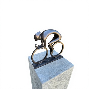 Décoration de jardin moderne pour cycliste, objet décoratif en aluminium fait main, décoration de jardin en métal pour cycliste, fournitures de jardin - Product Image 1
