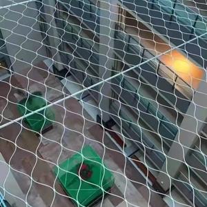 Fábrica Produce Mallas de Cuerda de Acero Inoxidable de Alta Resistencia con Tejido Plano para Uso en Jaulas de Aves, Plantas Trepadoras, Soldadura y Doblado - Product Image 6