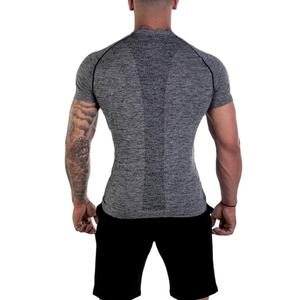 Ropa Deportiva de Gimnasio OEM, Ropa de Entrenamiento, Ropa Deportiva con Logotipo Personalizado, Secado Rápido, Ajustada, Camiseta Deportiva sin Costuras para Hombre - Product Image 3