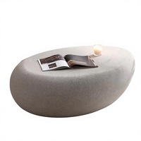 Table basse ovale irrégulière Chazhi Feng en résine blanc cassé effet pierre véritable, style moderne et minimaliste, pièce d'art pour maisons d'hôtes et usage extérieur