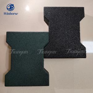 Pavés durables de brique en caoutchouc d'os de chien pour les stalles stables de plancher de cheval étables passerelles de grange antidérapantes absorbant les chocs qui respecte l'environnement - Product Image 4