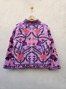 เสื้อแจ็คเก็ตผ้าฝ้ายถักลายดอกไม้ปักลายซูซานีสีขาวหรูหรา ตกแต่งกระดุมผ้าทวีดสั้นพิมพ์ลายเรียบสำหรับฤดูหนาว - Product Image 4