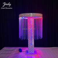 Centres de table de mariage, rideau à franges perlées, support à fleurs en métal doré avec lumières LED pour la décoration de fête de mariage