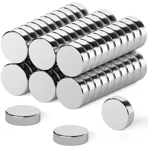 Imanes Pequeños <span class=keywords><strong>Personalizados</strong></span> de 2 mm, 3 mm, 4 mm, 5 mm, 6 mm, 8 mm, 10 mm, 12 mm, 15 mm, 18 mm, 20 mm, N35, N42, N52, Imán de Disco de Neodimio, Imán Redondo de Neodimio - Product Image 2