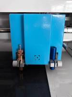 Plotter de Corte Plano FC3550E con Servomotor, Cámara CCD y Adsorción por Vacío de 2 Cuchillas