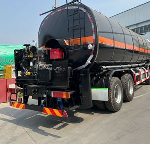 Fournisseur direct de semi-remorques citerne à huile liquide en acier au carbone de grande capacité, citerne à huile en acier inoxydable - Product Image 3