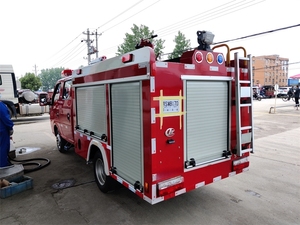 Camion de lutte contre l'incendie à mousse et eau Dongfeng 4X2 2m³ hautement maniable pour les rues étroites et les opérations de sauvetage urbain - Product Image 4
