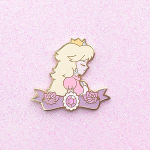 Épingle en émail or Rose personnalisée, épingle de revers dure et mignonne princesse pêche Fruit, vente en gros - Product Image 1